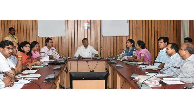 औद्योगिक विकास से जुड़े केन्द्र स्तर के बिन्दुओं की नियमित मोनेटरिंंग व समन्वय पर बल-एसीएस, उद्योग
