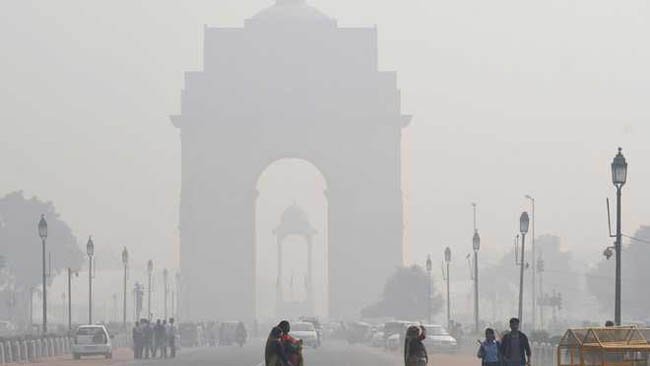 Delhi's air quality 'very poor' again, likely to sharply over weekend