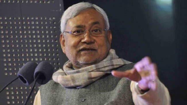 Nitish Kumar demands full statehood for Delhi