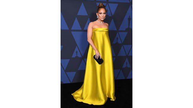 Jennifer Lopez Wears Harry Winston Jewelry Set in Platinum to the “Academy of Motion Picture Arts and Sciences’ 11th Annual Governors Awards”