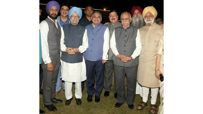 Dr. Manmohan Singh Launches KTS Tulsi's Mother - Late Baljit Kaur Tulsi's Poetry Collection