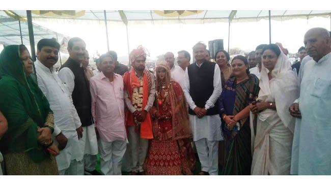 सामूहिक विवाह सम्मेलन सभी समाजों के लिए अनुकरणीय ः मुख्यमंत्री