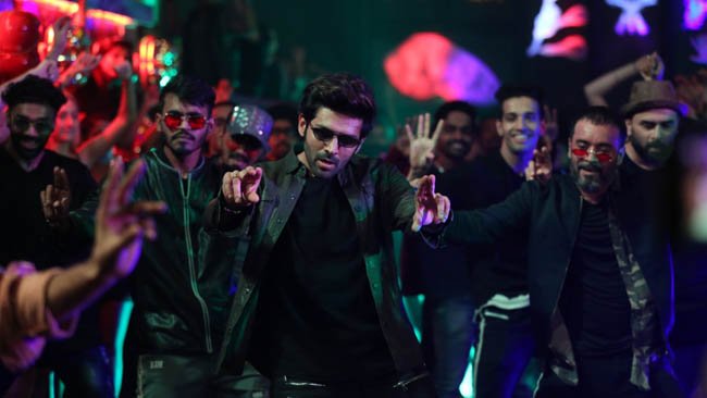 Kartik Aaryan, Bhumi Pednekar & Ananya Panday Get Us Grooving With Dheeme Dheeme Song From Pati Patni Aur Woh
