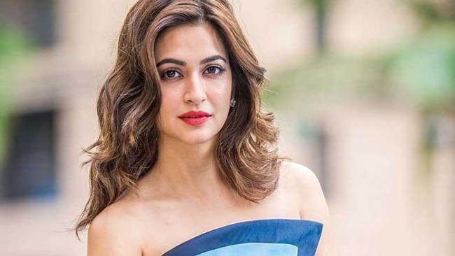 Kriti Kharbanda no longer part of 'Chehre'
