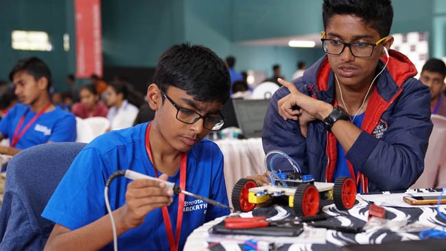 Toyota Kirloskar Motor Conducts a first-of-its-kind Hackathon for school children on Road Safety
