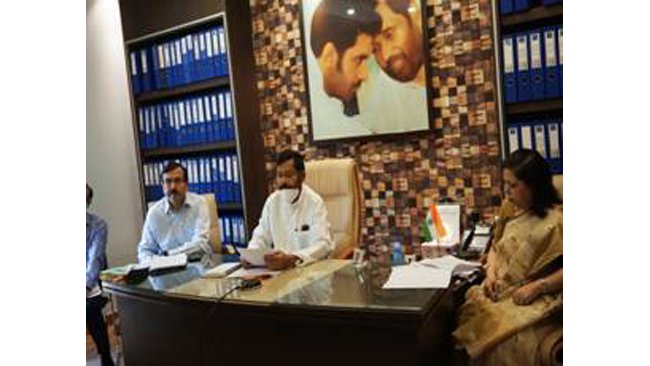 States should ensure distribution of food grains among beneficiaries, so that no one goes hungry: Shri Ram Vilas Paswan