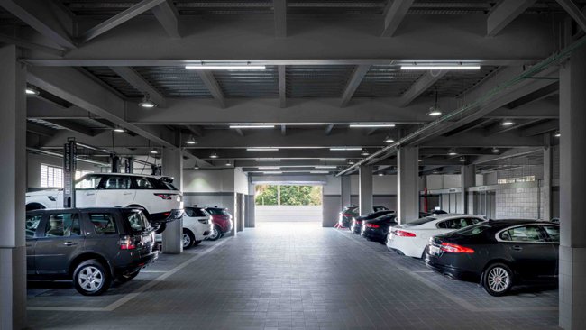 JAGUAR LAND ROVER INAUGURATES 3S RETAILER FACILITY IN BENGALURU