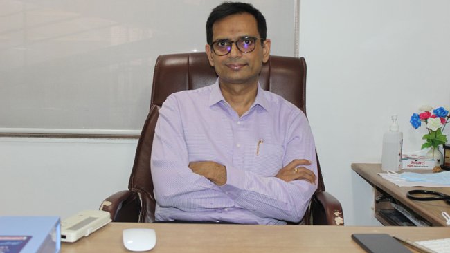 Doctors at Medicover Hospitals perform a complex procedure to save a Covid-19+ve patient who suffered heart stroke