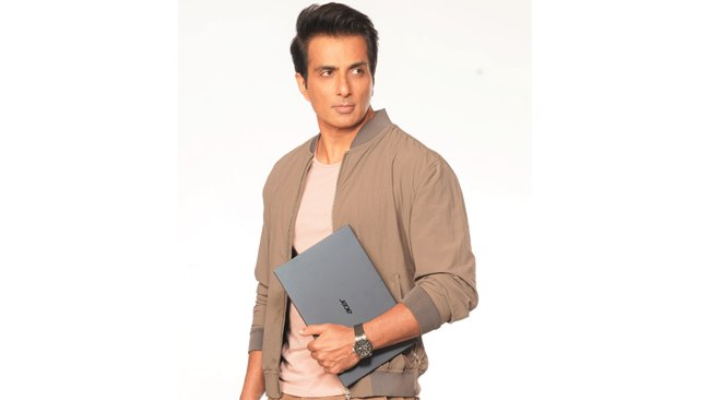 acer-india-signs-sonu-sood-as-brand-ambassador