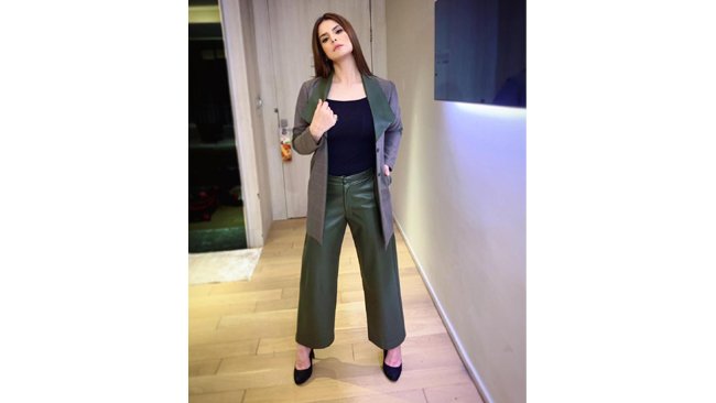 Zareen Khan starts a fundraiser for school time tuition teacher undergoing treatment for partial paralysis and brain damage