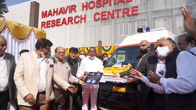 Minister Malla Reddy flags off Rotary ICU Ambulance for free usage of 50 plus Old Age Homes spread in and around twin cities