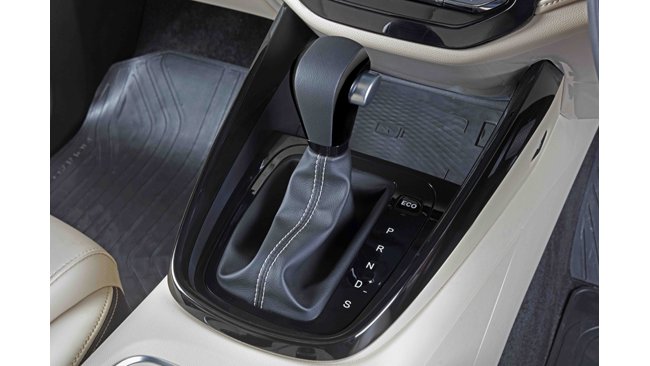 MG Hector 2021 gets an all-new 8 Speed CVT automatic transmission option