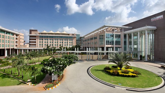 Tech Mahindra to Cover COVID-19 Vaccination Cost for Employees Globally