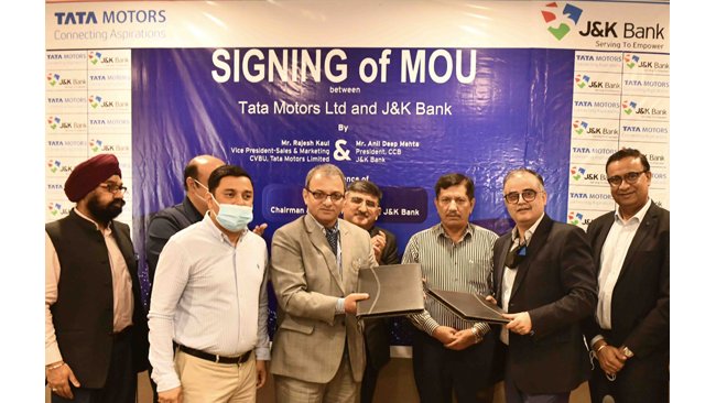 Tata Motors partners with J&K Bank to bring attractive financing options for its customers