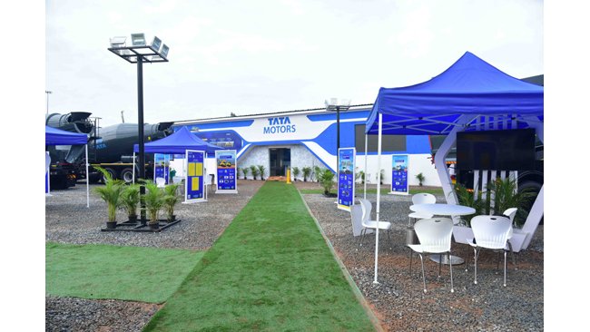 Tata Motors showcases its state-of-the-art high-performance trucks at EXCON 2022