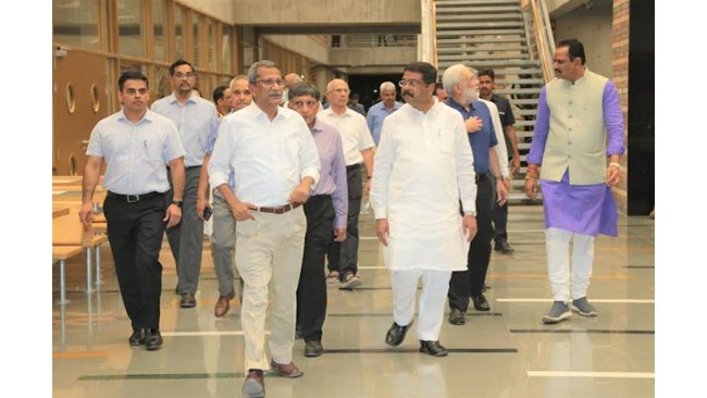 Union Education Minister Dharmendra Pradhan Lauds Ahmedabad University's Unique Learning Environment