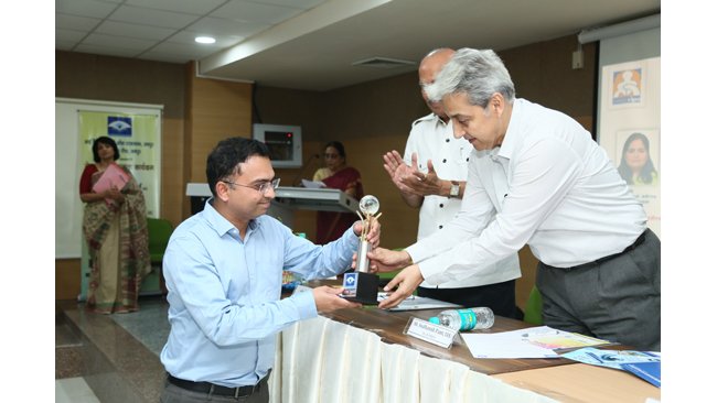Eye Bank Society of Rajasthan Honours CMO of Sankara Eye Hospital