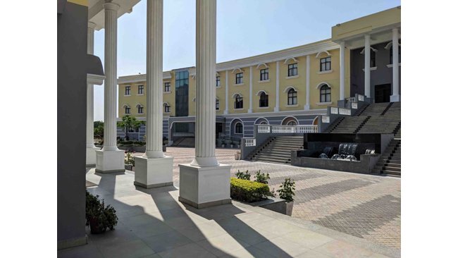 World University of Design prepares their First Green Building Professional