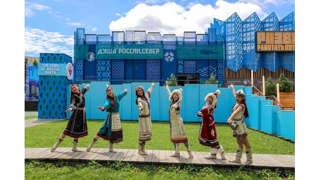 The ‘Soul of Russia. The North’ Exhibition Opens in Vladivostok’s ‘Far East Street’