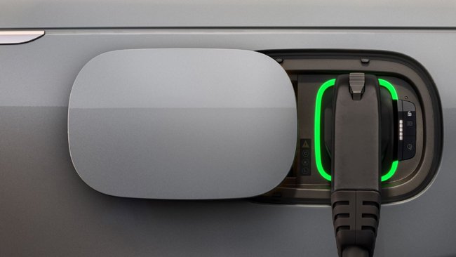 A NEW ERA FOR RANGE ROVER: WAIT LIST FOR RANGE ROVER ELECTRIC NOW OPEN AS PROTOTYPE TESTING PHASE BEGINS