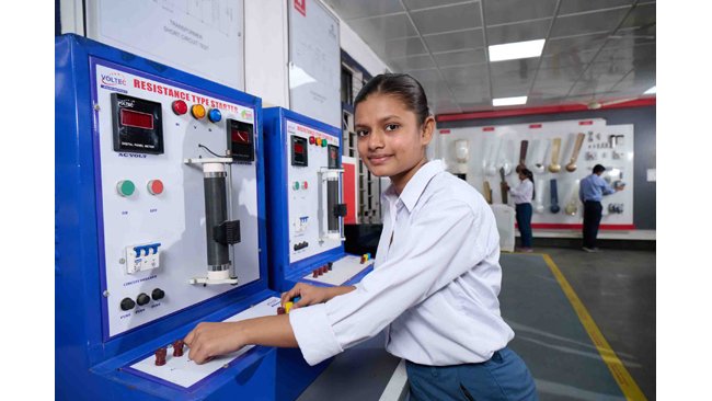 Skill India extends more than 5.5 lakh apprenticeship opportunities available for youth under Apprenticeship Training