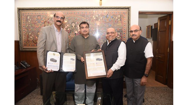 toyota-innova-hycross-secures-5-star-safety-rating-under-bharat-ncap