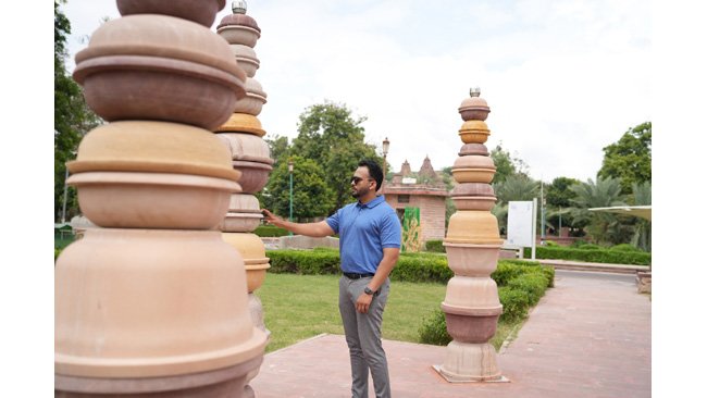 StoneX Partners with Jodhpur Arts Week to Unveil Colours of Rajasthan by French Artist Gaspard Combes