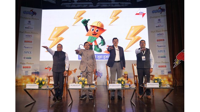 central-electricity-authority-recognizes-power-sector-frontline-workforce-at-6th-lineman-diwas
